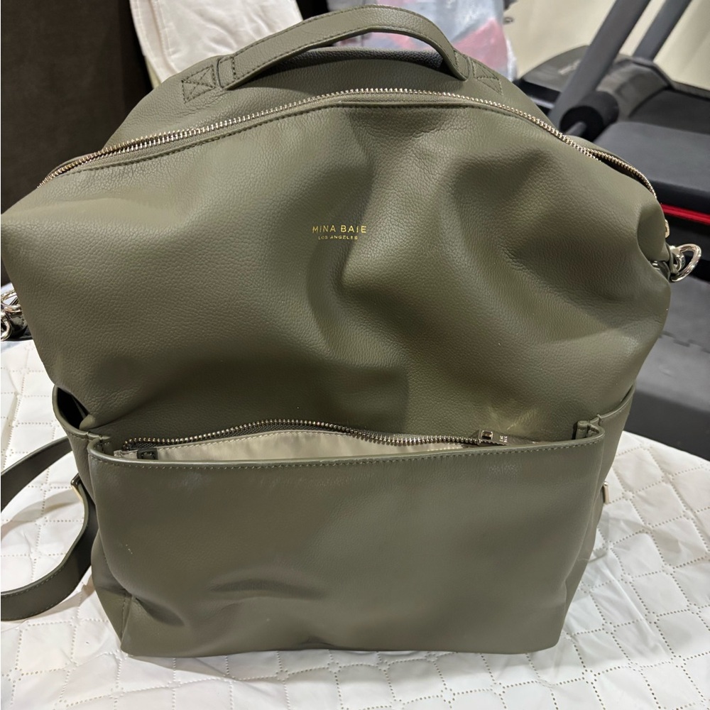 Mina Baie Olive Green Baby Bag